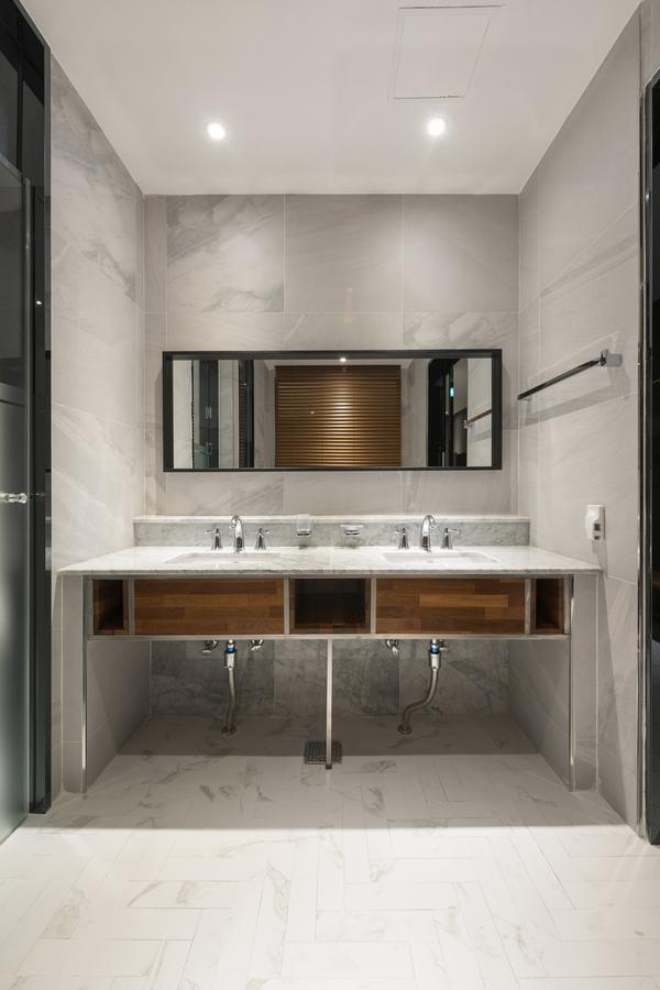Brown-Dot Hotel Shinho Busan Exterior photo