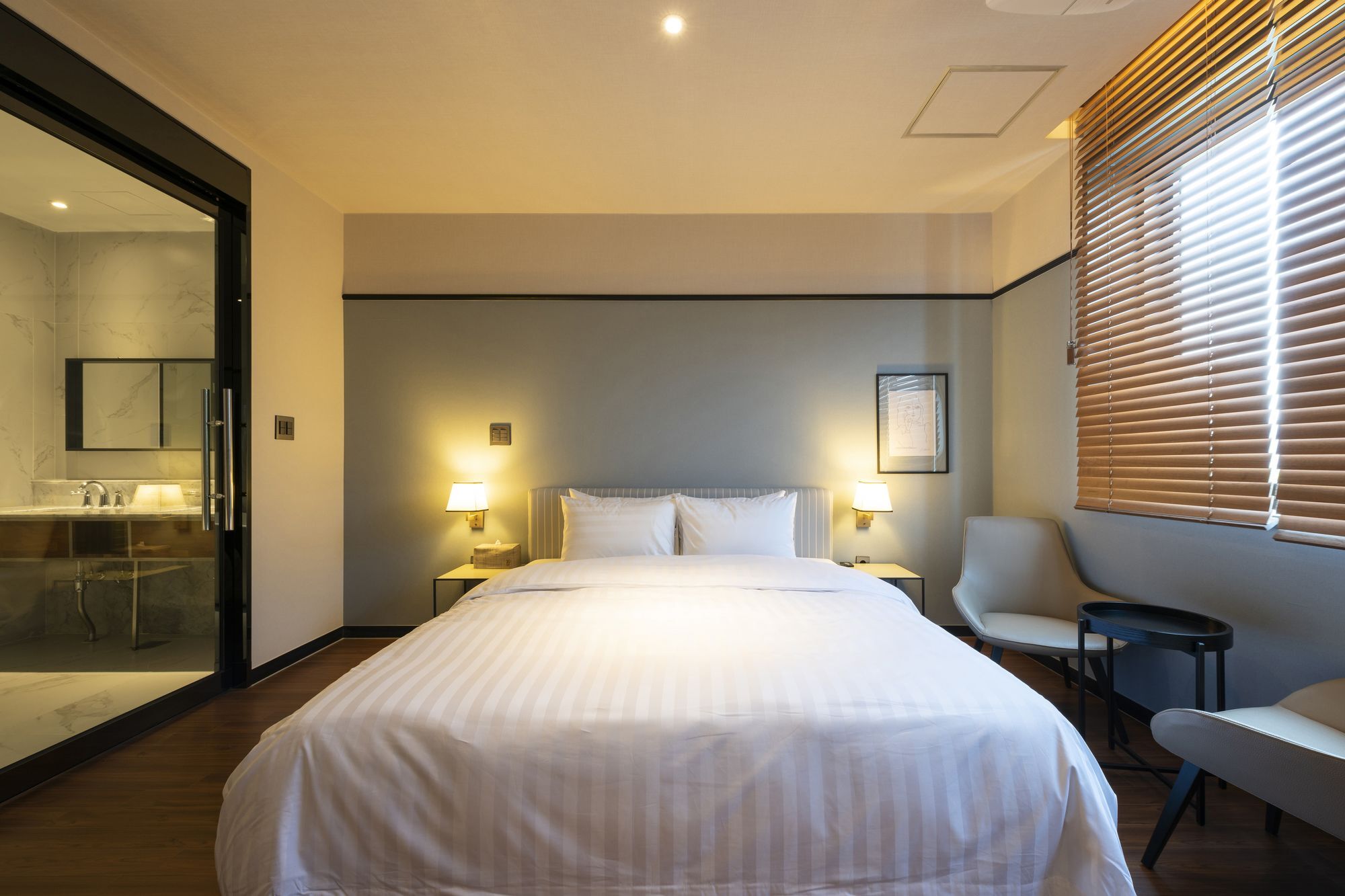 Brown-Dot Hotel Shinho Busan Exterior photo