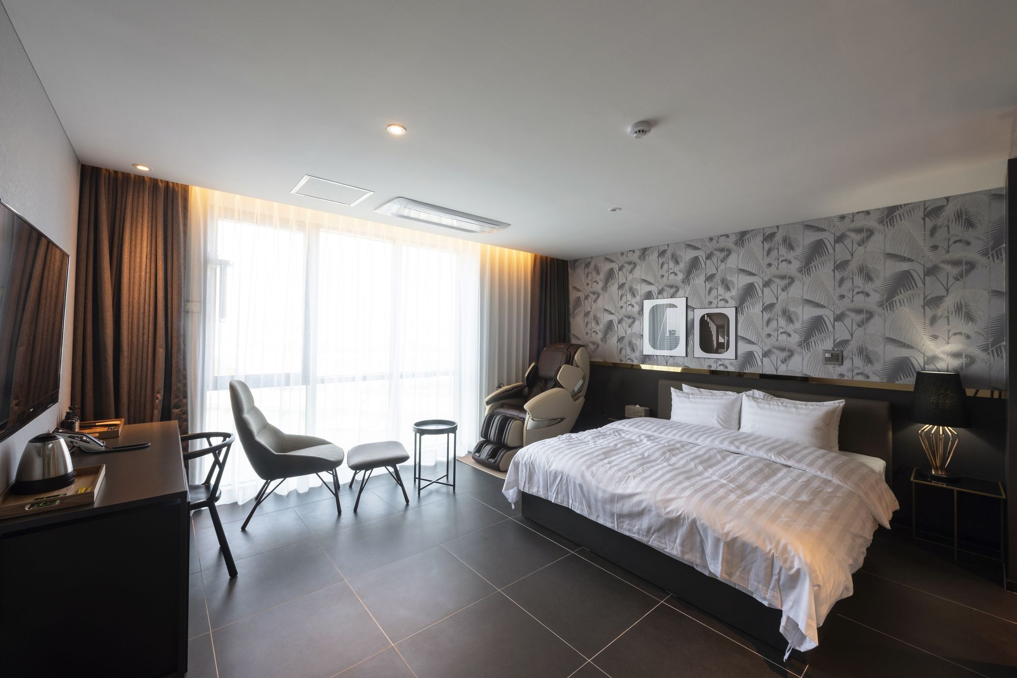 Brown-Dot Hotel Shinho Busan Exterior photo