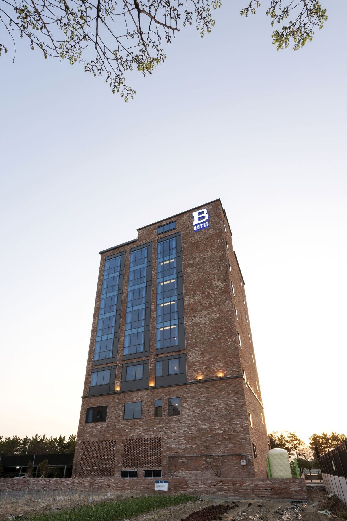 Brown-Dot Hotel Shinho Busan Exterior photo